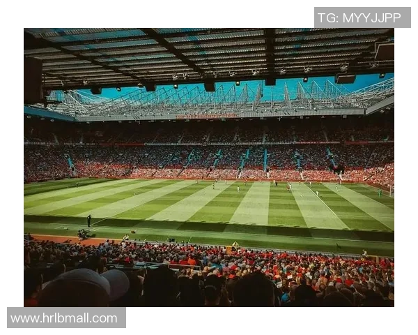 足球传奇英雄再现绿茵场风采 回顾FC足球明星球员的荣耀岁月